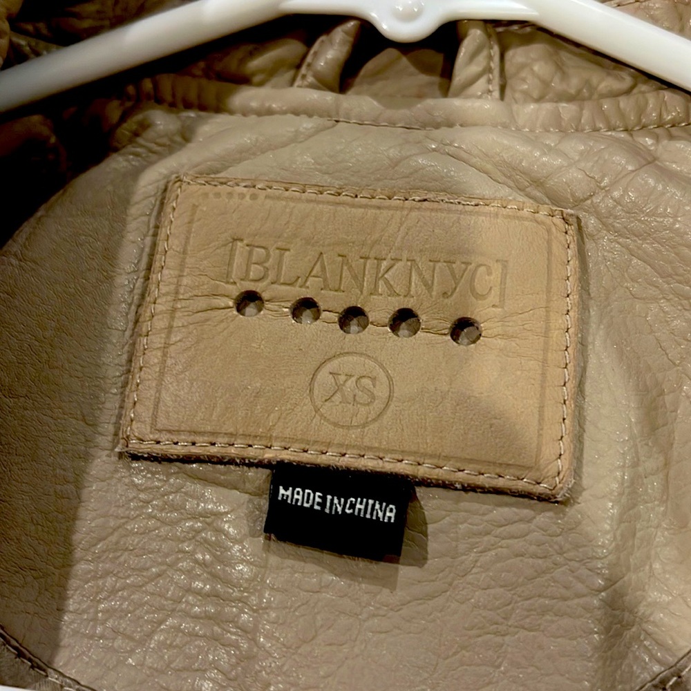 BlankNYC Women’s biker jacket taupe d’s